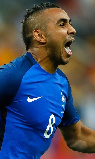 West Ham warn Chelsea off 'priceless' Payet